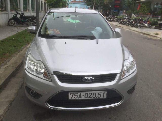 Ford Focus 2012 - Bán Ford Focus năm sản xuất 2012, màu bạc giá cạnh tranh