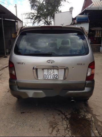 Hyundai Trajet 2003 - Cần bán gấp Hyundai Trajet sản xuất 2003, màu bạc, 278tr