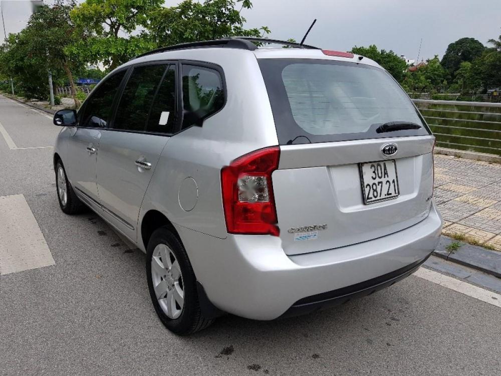 Kia Carens 2.0 AT 2009 - Bán Kia Carens 2.0 AT đời 2009, màu bạc, nhập khẩu như mới