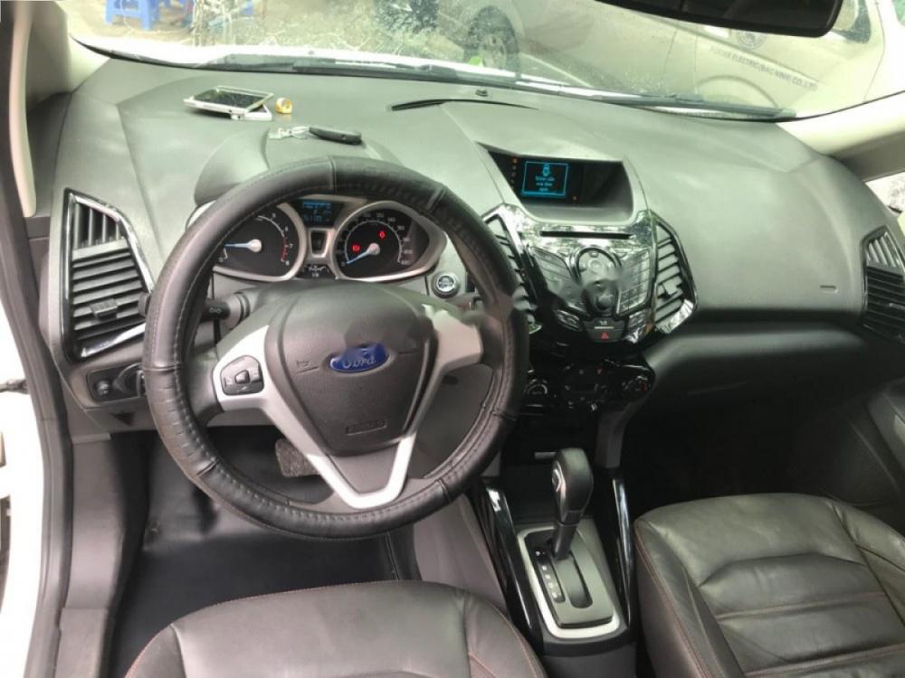 Ford EcoSport 2015 - Cần bán gấp Ford EcoSport đời 2015, màu trắng