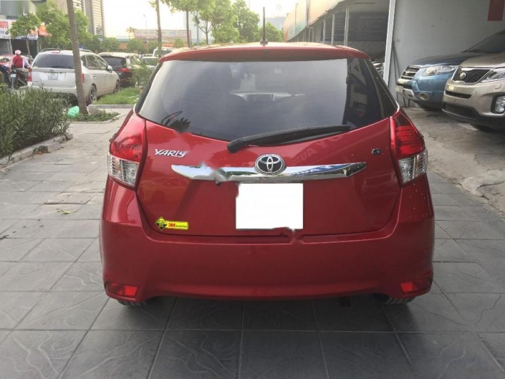 Toyota Yaris 2015 - Bán Toyota Yaris đời 2015, màu đỏ, nhập khẩu, giá tốt