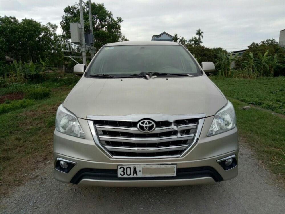 Toyota Innova 2013 - Cần bán gấp Toyota Innova đời 2013, 520tr