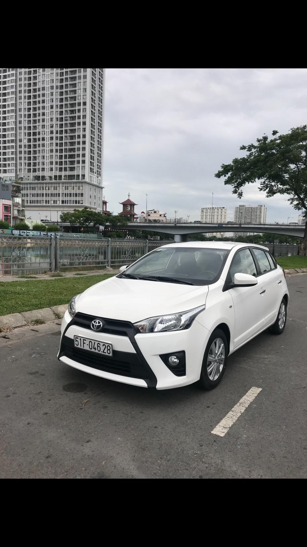 Toyota Yaris E 2014 - Bán Yaris E 2014 só tự động, xe đi lướt 20.000km, bao test hãng