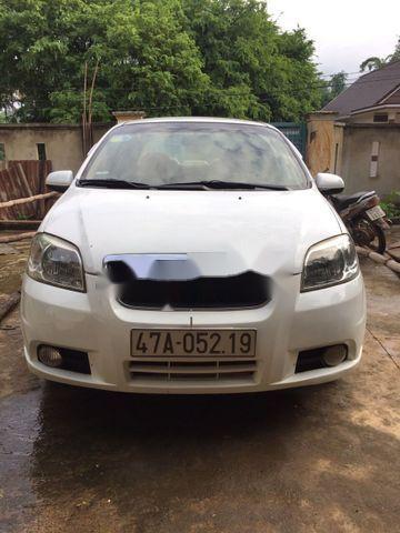 Chevrolet Aveo 2013 - Bán Chevrolet Aveo năm 2013, màu trắng