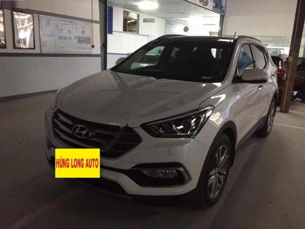 Hyundai Santa Fe 2.2 CRDi 4WD 2018 - Bán Hyundai Santa Fe 2.2 CRDi 4WD đời 2018, màu trắng