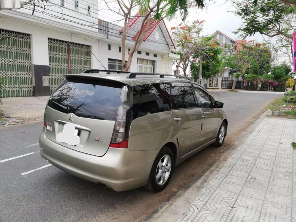 Mitsubishi Grandis 2005 - Cần bán xe Mitsubishi Grandis đời 2005, giá tốt