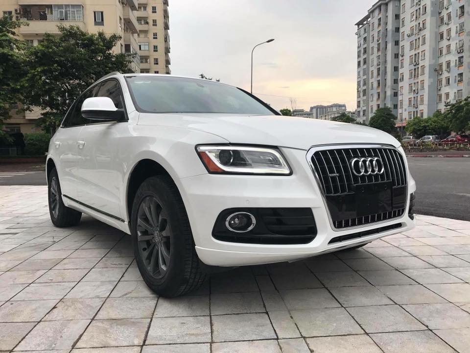 Audi Q5 2.0T Quattro 2014 - Bán Audi Q5 2.0T Quattro đời 2015, màu trắng, xe nhập