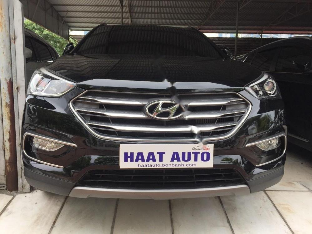 Hyundai Santa Fe 2.2 4WD 2017 - Bán ô tô Hyundai Santa Fe 2.2 4WD đời 2017, màu đen