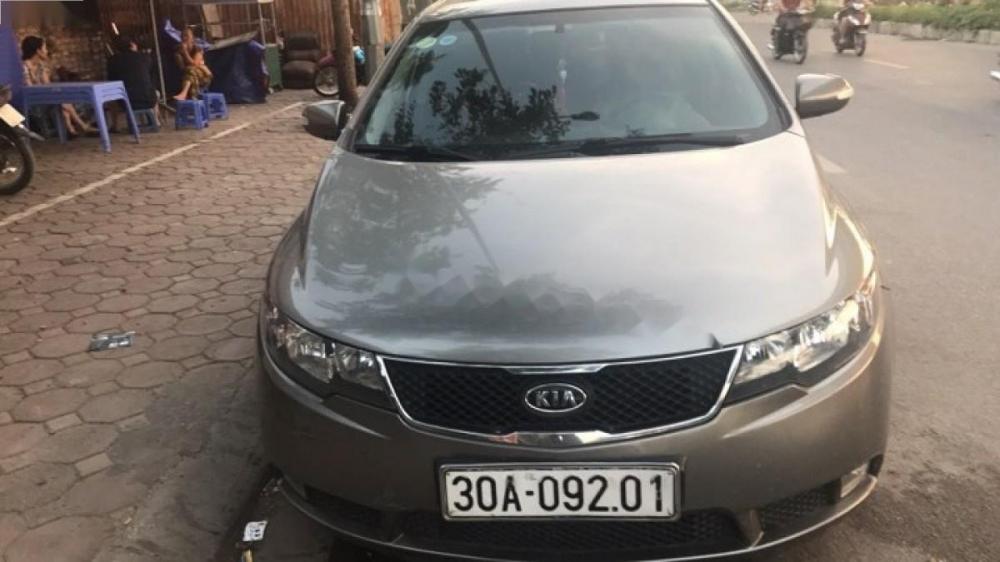 Kia Forte SLi 1.6 AT 2009 - Cần bán lại xe Kia Forte SLi 1.6 AT 2009, màu xám, nhập khẩu, 390 triệu