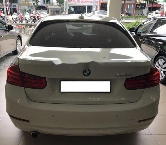 BMW 3 Series   320i  2015 - Bán BMW 3 Series 320i sản xuất 2015, màu trắng, xe nhập chính chủ