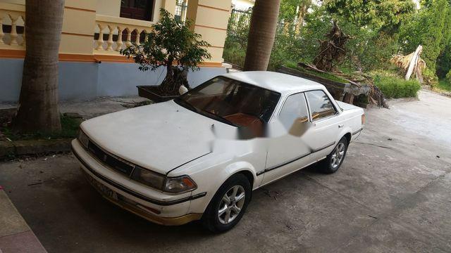 Toyota Carina 1986 - Cần bán gấp Toyota Carina đời 1986, màu trắng, 35 triệu