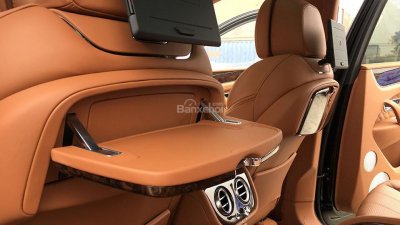 Bentley Bentayga 2018 - Bán Bentley Bentayga Edition sản xuất năm 2018, màu đen, nhập khẩu