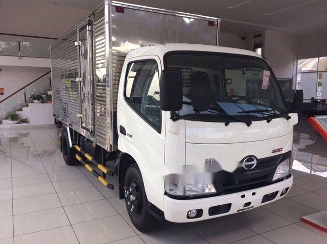 Hino 300 Series   2017 - Bán xe Hino dòng xe Euro4 2018 tiết kiệm nhiên liệu 