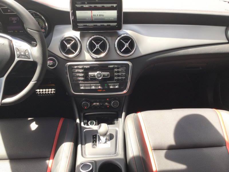 Mercedes-Benz GL Cũ Mercedes-Benz A 45 AMG 2015 - Xe Cũ Mercedes-Benz GLA 45 AMG 2015