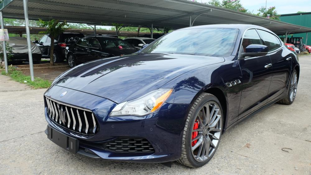 Maserati Quatroporte 2017 - Bán Maserati Quatroporte sản xuất năm 2017, màu xanh lam, nhập khẩu nguyên chiếc