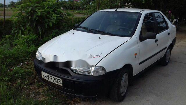 Fiat Siena   2004 - Bán Fiat Siena đời 2004, màu trắng, nhập khẩu nguyên chiếc Nhật