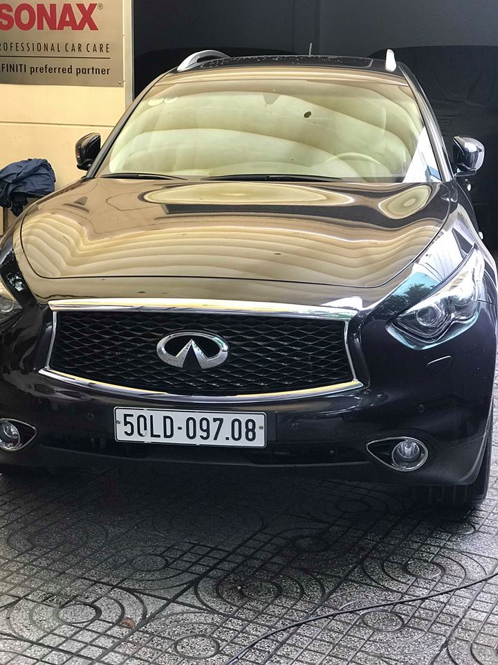 Infiniti QX70 2017 - Cần thanh lý xe Infiniti QX70 năm 2017, màu nâu, nhập khẩu nguyên chiếc