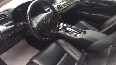 Lexus LS 460L 2015 - Bán Lexus LS 460L đời 2015, màu đen, nhập khẩu nguyên chiếc