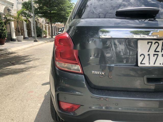 Chevrolet Trax   AT 2016 - Bán ô tô Chevrolet Trax AT 2016, màu đen, giá chỉ 580 triệu