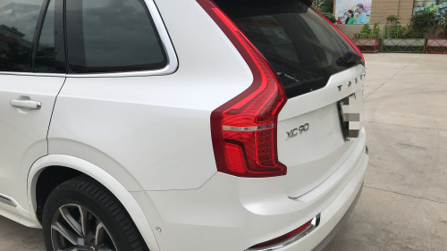 Volvo XC90   AT  2016 - Cần bán Volvo XC90 AT đời 2016, màu trắng, xe nhập như mới