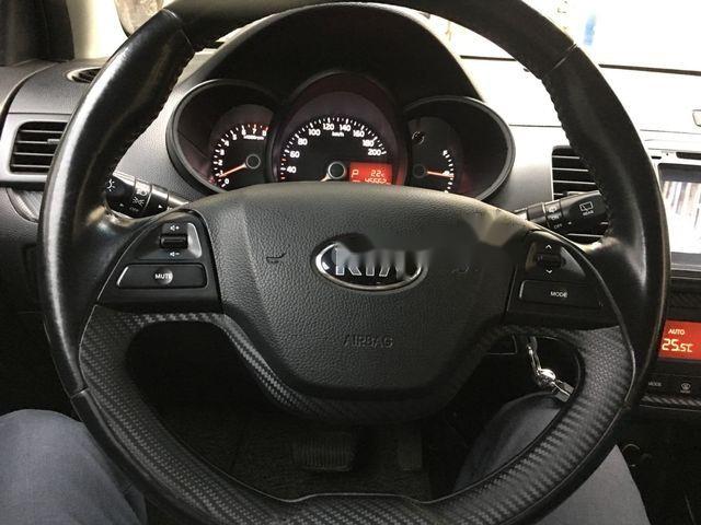 Kia Picanto AT 2014 - Cần bán gấp Kia Picanto AT năm 2014 xe gia đình, 340tr