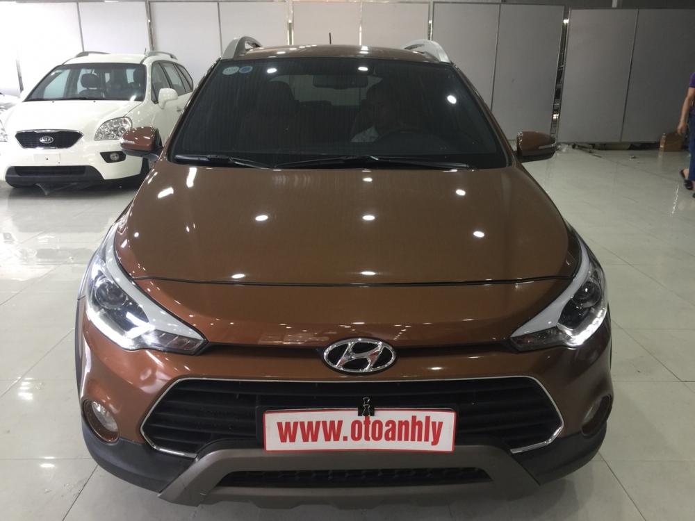 Hyundai i20 1.4AT 2015 - Cần bán xe Hyundai i20 1.4at đời 2015, màu nâu, xe nhập