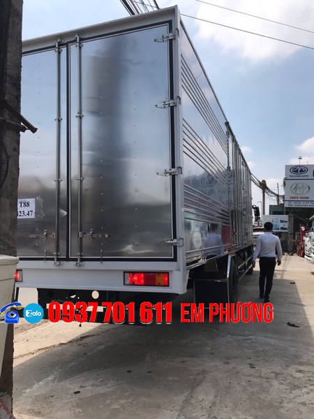 JRD 2018 - Xe tải Dongfeng 6T7 thùng kín inox siêu dài 9m3 nhập khẩu nguyên chiếc giá rẻ