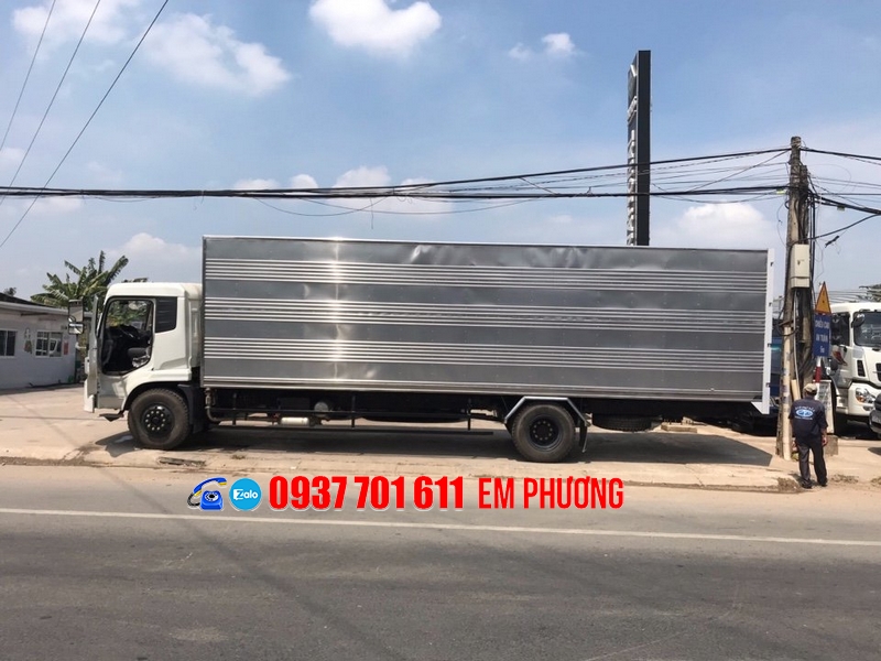 JRD 2018 - Xe tải Dongfeng 6T7 thùng kín inox siêu dài 9m3 nhập khẩu nguyên chiếc giá rẻ