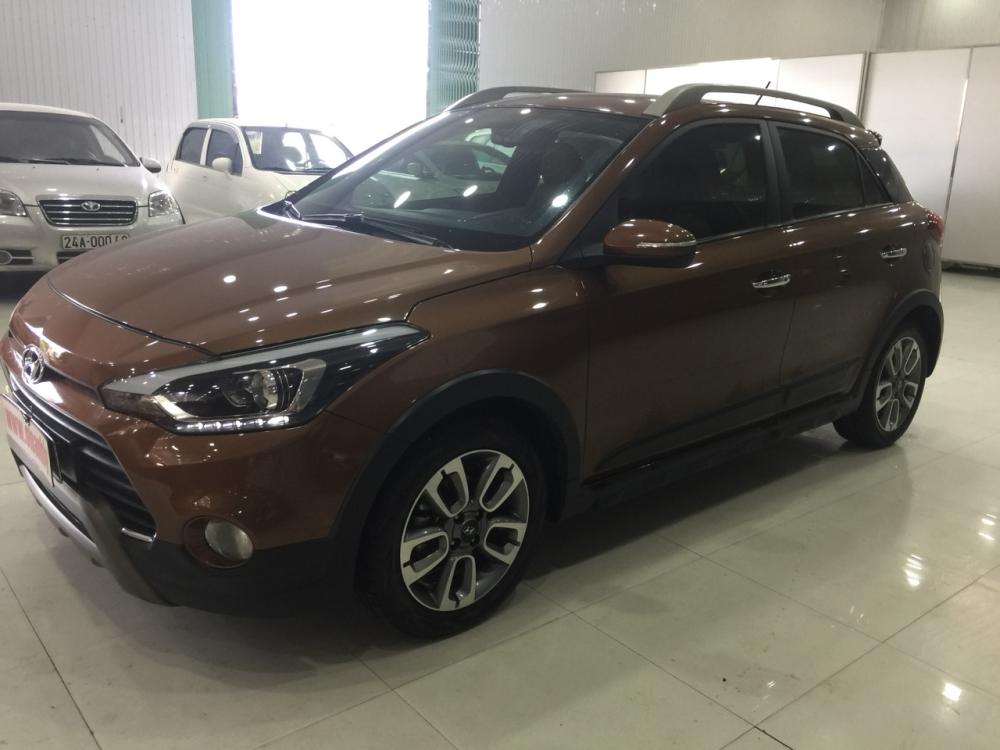 Hyundai i20 1.4AT 2015 - Cần bán xe Hyundai i20 1.4at đời 2015, màu nâu, xe nhập