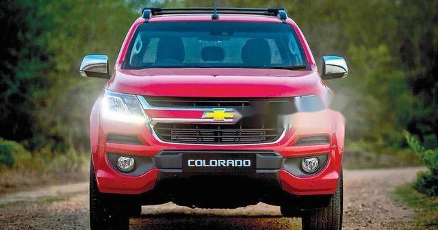 Chevrolet Colorado 2.5L 4×2 MT LT 2018 - Bán xe Chevrolet Colorado sản xuất năm 2018, màu đỏ, nhập khẩu