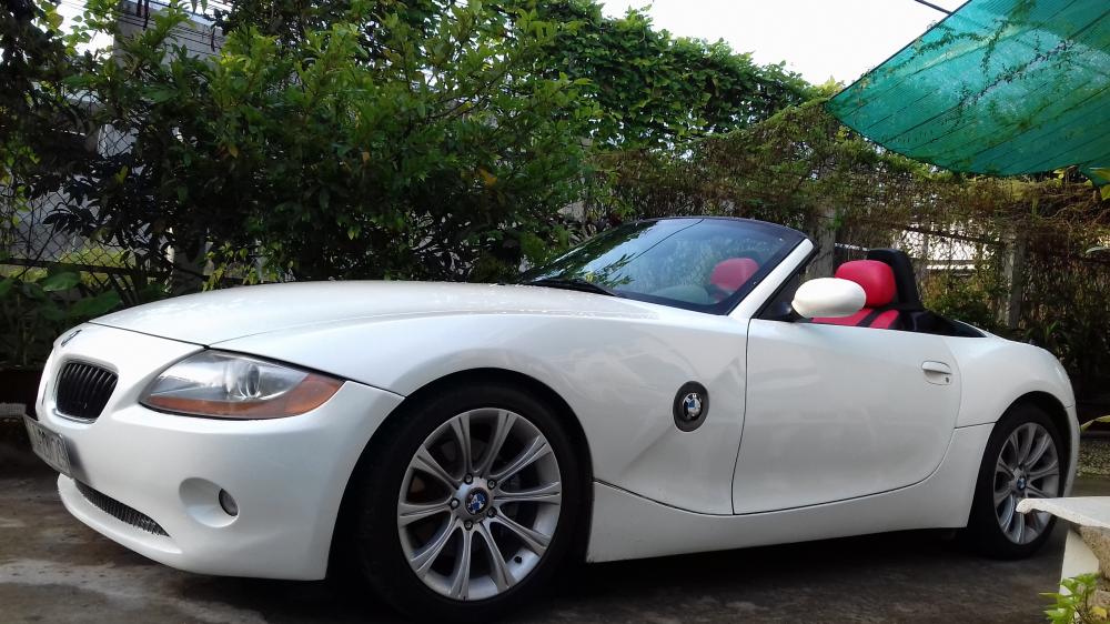 BMW Z4 2005 - Bán BMW Z4 đời 2005, màu trắng, nhập khẩu nguyên chiếc, giá chỉ 400 triệu