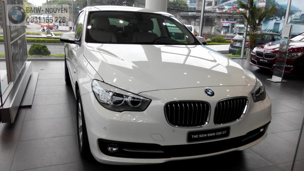 BMW 528i Mới  5  GT 2017 - Xe Mới BMW 5 528i GT 2017