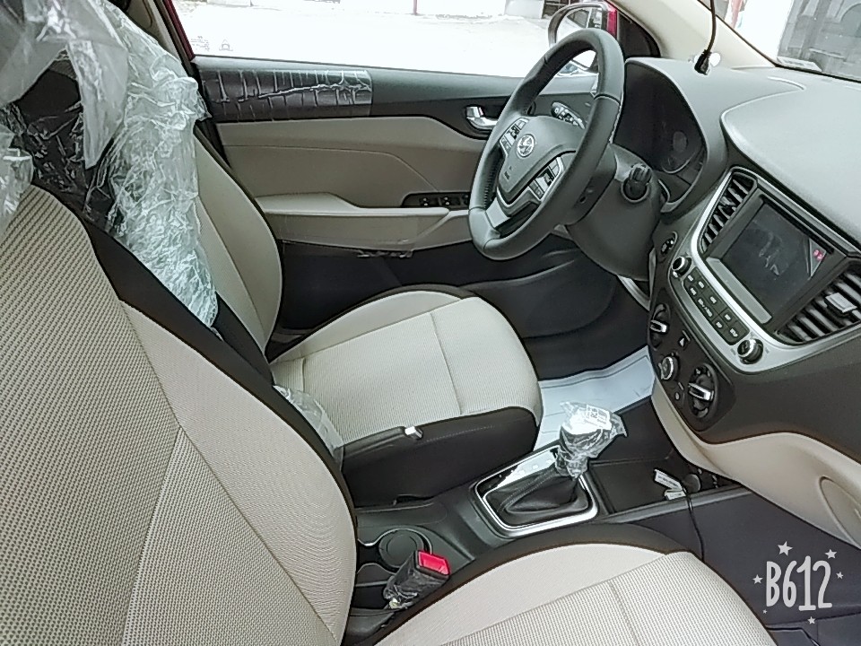 Hyundai Acent 2018 - Bán Hyundai Accent 2018 full option, màu đỏ, trắng, có xe giao ngay, khuyến mãi lớn, LH 01668077675