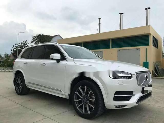 Volvo XC90   Insctiption 2016 - Bán Volvo XC90 năm 2016, màu trắng, xe nhập 