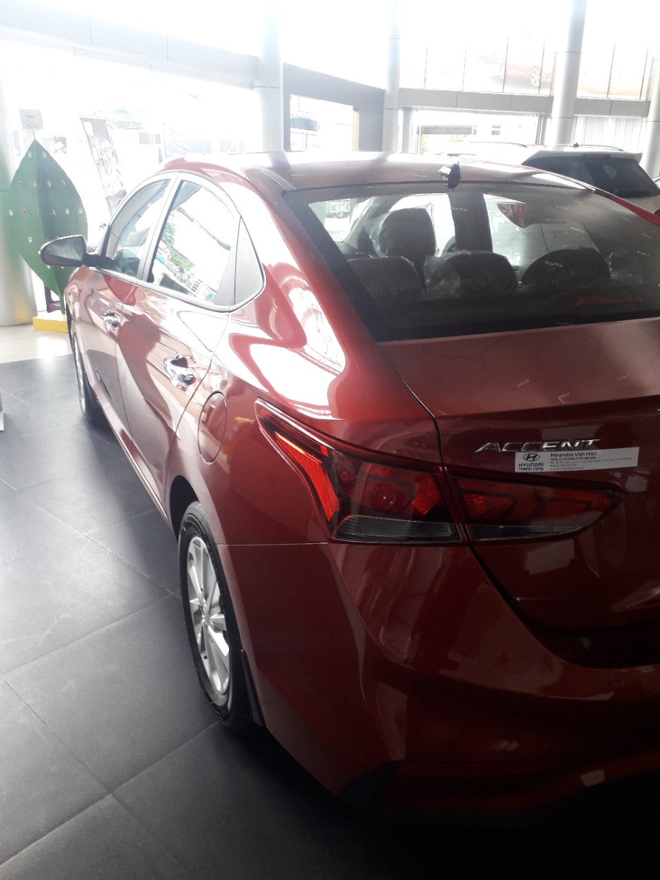 Hyundai Acent 2018 - Bán Hyundai Accent 2018 full option, màu đỏ, trắng, có xe giao ngay, khuyến mãi lớn, LH 01668077675