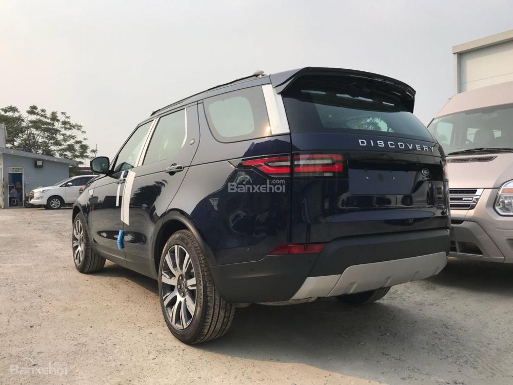 LandRover Discovery 2017 - Bán LandRover Discovery HSE LUXURY máy dầu, màu xanh - 2017 xe 7 chỗ, hotline Landrover 093 2222253