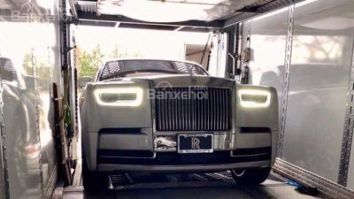 Rolls-Royce Phantom 2018 - Bán ô tô Rolls-Royce Phantom 8/2018, màu bạc nhập khẩu nguyên chiếc