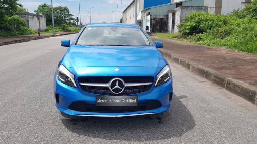 Mercedes-Benz A class A200  1.6 AT  2017 - Cần bán gấp Mercedes A200  1.6 AT 2017, màu xanh lam, nhập khẩu nguyên chiếc 