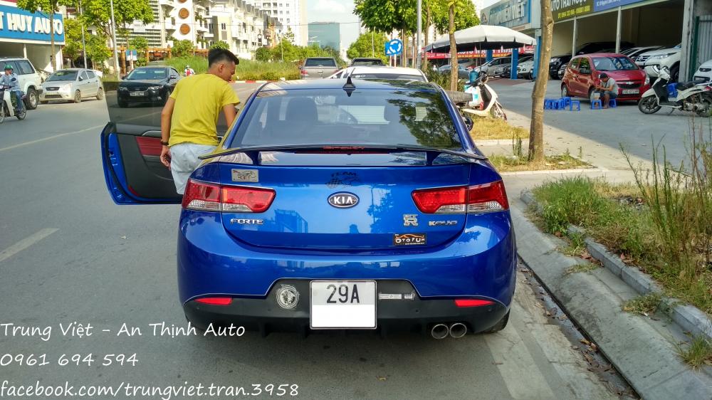 Kia Koup 2009 - Bán Kia Koup đời 2009, 2 cửa, xe nhập khẩu