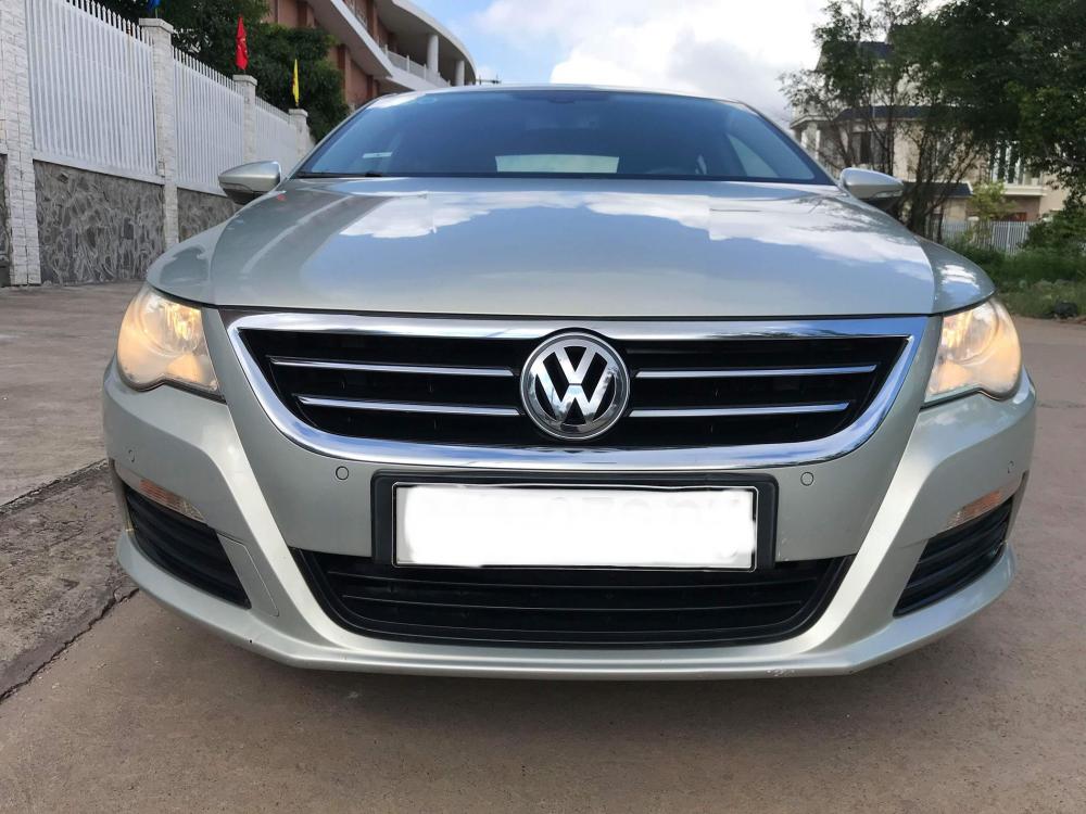 Volkswagen Passat 2.0 sport 2009 - Bán VIP Volkswagen Passat 2.0 sport màu bạc, xe nhập, xe zin đẹp
