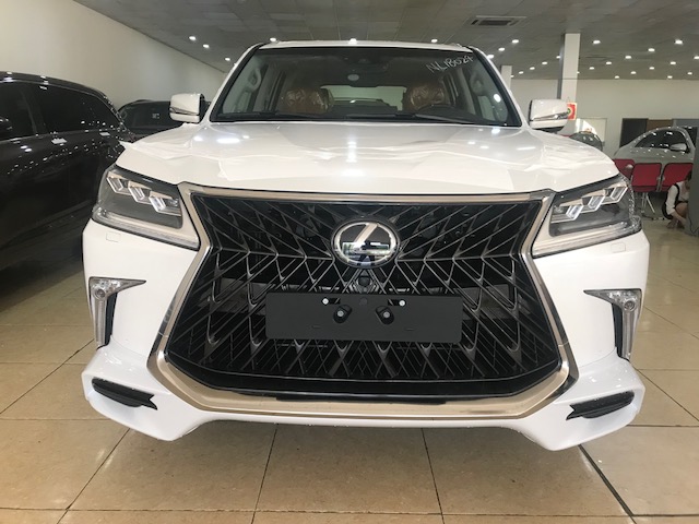 Lexus LX 570 Super Sport S 2018 - Bán xe Lexus LX 570 Super Sport S 2018, màu trắng, nhập khẩu Trung Đông