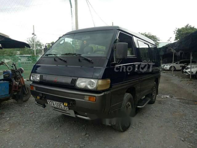 Mitsubishi Delica 1994 - Bán xe Mitsubishi Delica năm sản xuất 1994 xe gia đình