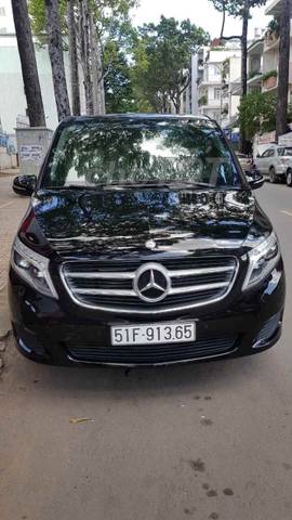 Mercedes-Benz V-Class V220 2016 - Bán xe Mercedes V220 màu đen 2016. Thanh toán 600 triệu nhận xe với gói vay ưu đãi