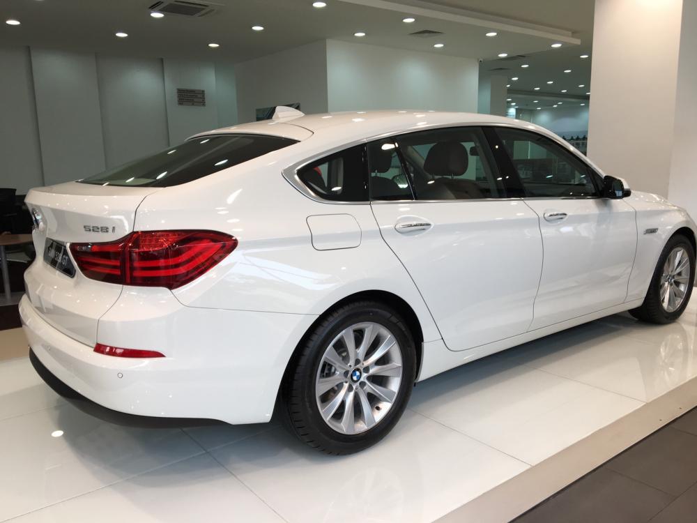 BMW 528i Mới  5  GT 2018 - Xe Mới BMW 5 528i GT 2018