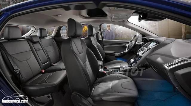 Ford Focus 2018 - Bán ô tô Ford Focus đời 2018, màu trắng, giá chỉ 750 triệu