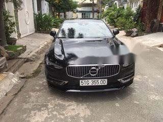 Volvo S90 2017 - Bán Volvo S90 đời 2017, màu đen, nhập khẩu nguyên chiếc còn mới, giá tốt