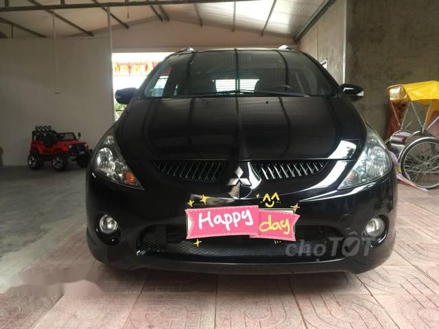 Mitsubishi Grandis 2006 - Bán ô tô Mitsubishi Grandis đời 2006, màu đen, giá chỉ 315 triệu