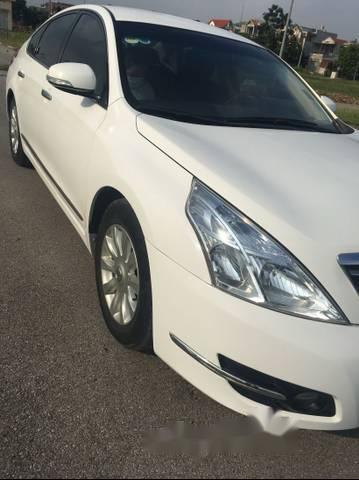 Nissan Teana 2010 - Bán xe Nissan Teana năm sản xuất 2010, màu trắng như mới, giá chỉ 495 triệu