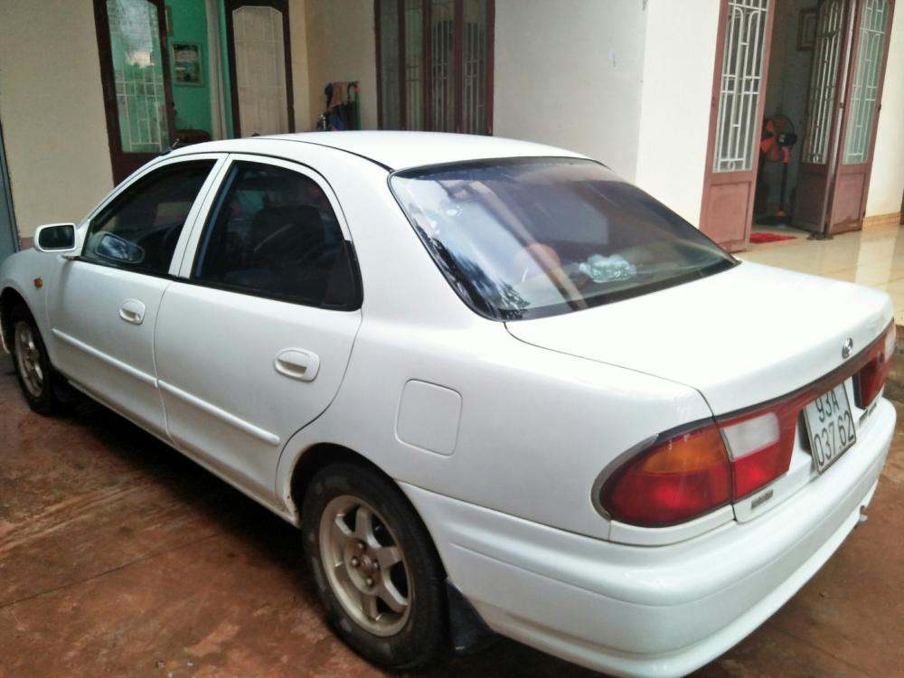 Mazda 1200 1997 - Cần bán Mazda 1200 năm 1997, màu trắng, nhập khẩu nguyên chiếc