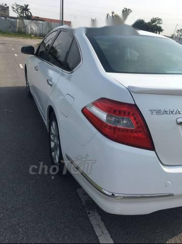 Nissan Teana 2010 - Bán xe Nissan Teana năm sản xuất 2010, màu trắng như mới, giá chỉ 495 triệu